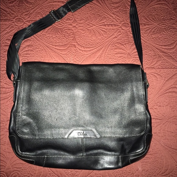 Pebbled Leather Messenger Bag - Cole Haan 15 inch laptop - Picture 3 of 8